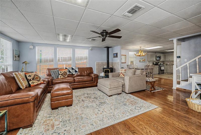 1152 W Lake Drive, Weatherford TX 76087 - Photo 11