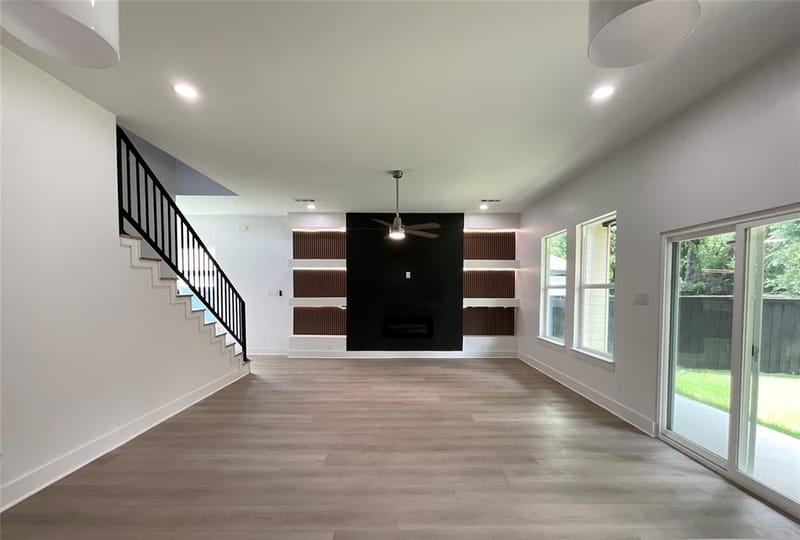 2823 Curvilinear Court, Dallas TX 75227 - Photo 6