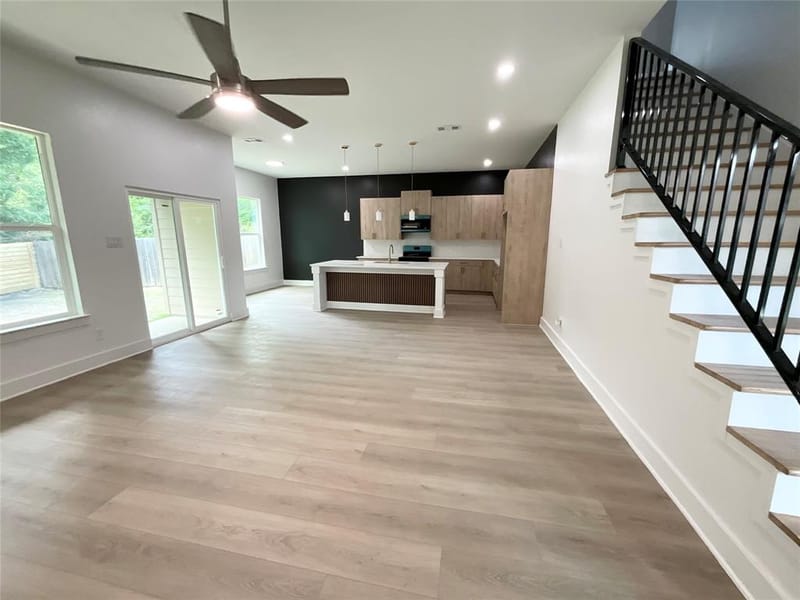 2823 Curvilinear Court, Dallas TX 75227 - Photo 11