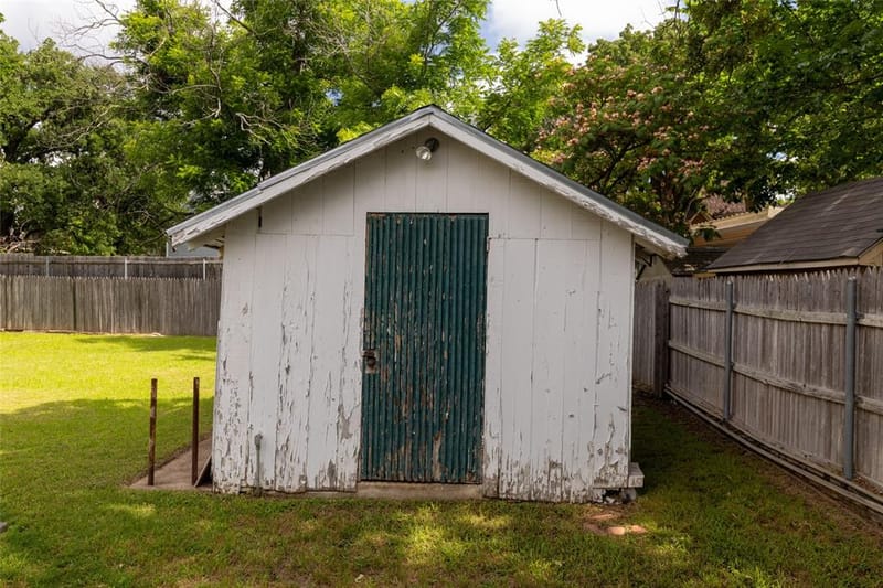 412 W Josephine Street, Weatherford TX 76086 - Photo 35