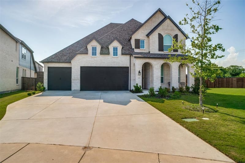 185 Ivy Parkway, Van Alstyne TX 75495
