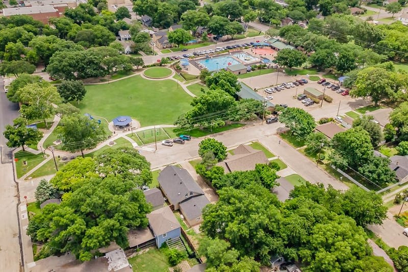 306 Davis Street, Weatherford TX 76086 - Photo 36