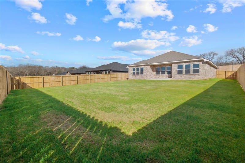 16529 Crossing Circle, Lindale TX 75771 - Photo 7