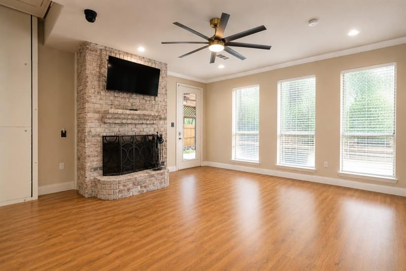 609 Trails End Court, Hurst TX 76054 - Photo 7