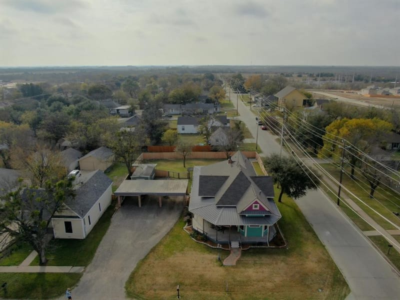 312 W 8th Street, Ferris TX 75125 - Photo 28