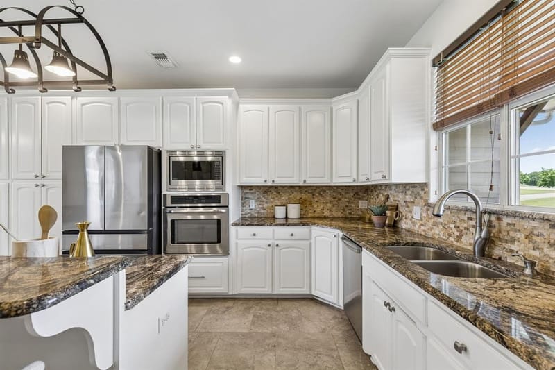 117 Galvan Lane, Van Alstyne TX 75495 - Photo 16