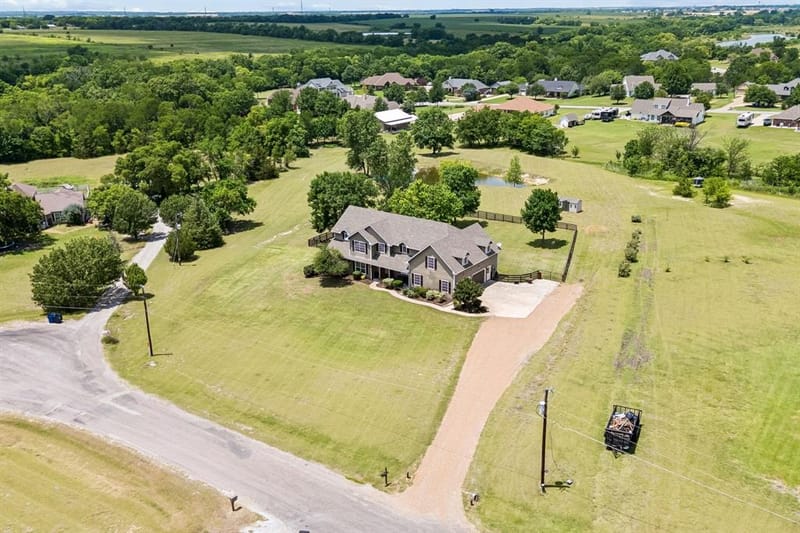 117 Galvan Lane, Van Alstyne TX 75495 - Photo 33