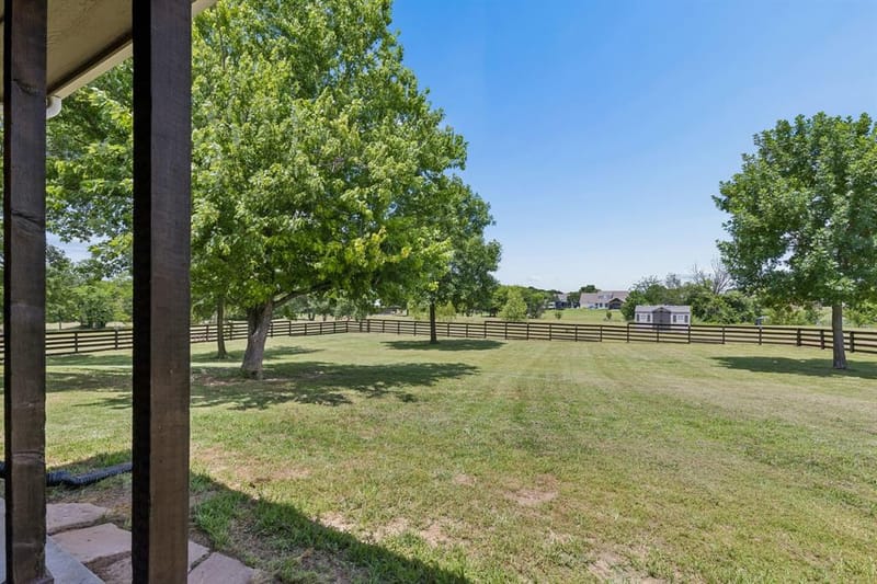 117 Galvan Lane, Van Alstyne TX 75495 - Photo 31