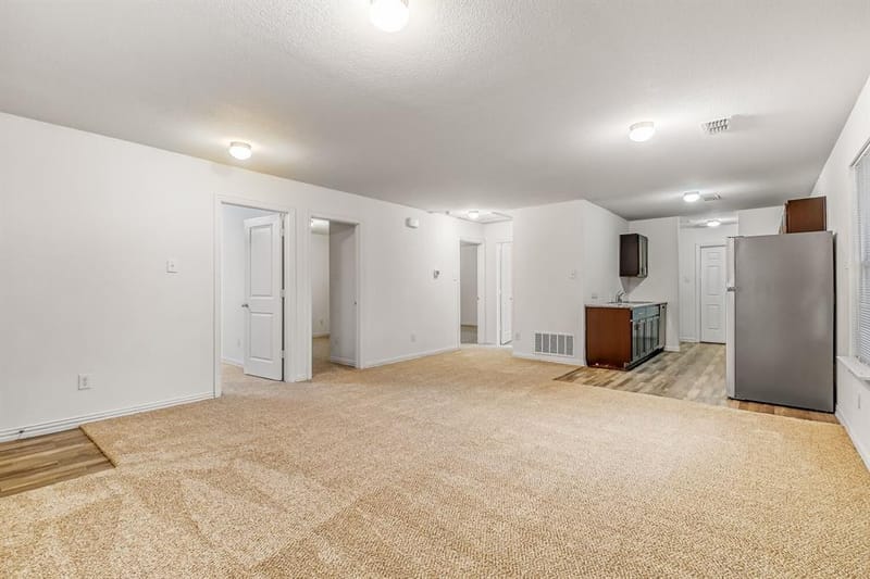 1881 Glenda Court, Pelican Bay TX 76020 - Photo 6