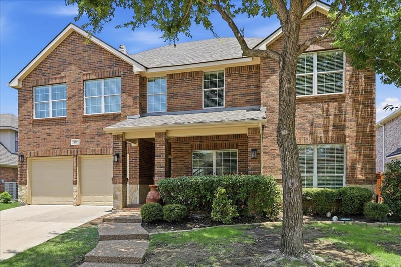 851 Branch Crossing, Lantana TX 76226 - Photo 2