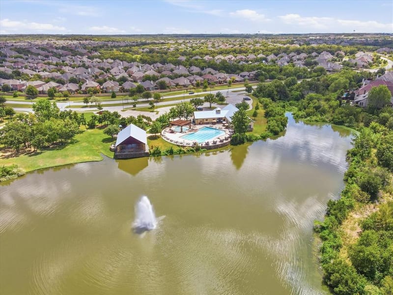 851 Branch Crossing, Lantana TX 76226 - Photo 37