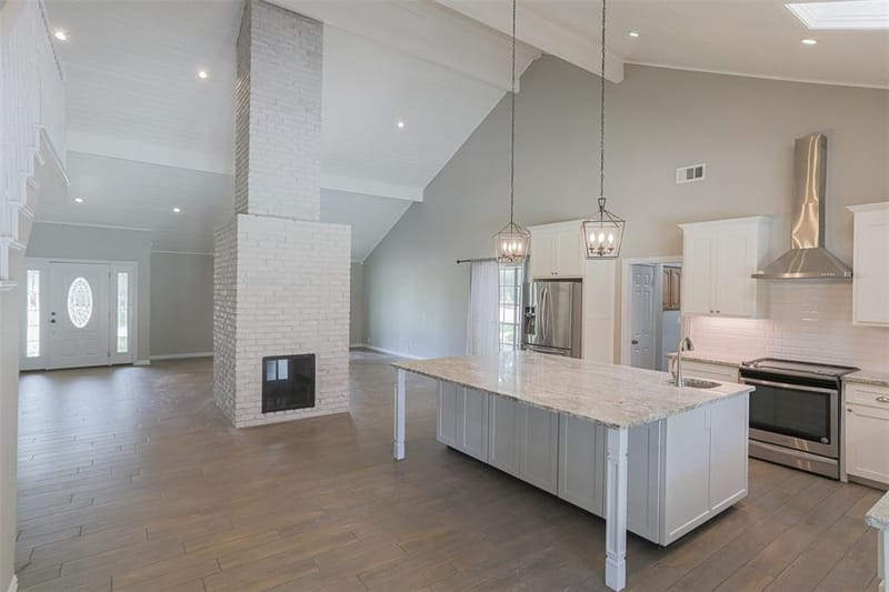 1121 Augusta Court, Mansfield TX 76063 - Photo 9