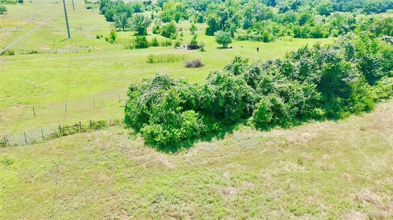 510 New Highland Road, Springtown TX 76082 - Photo 22