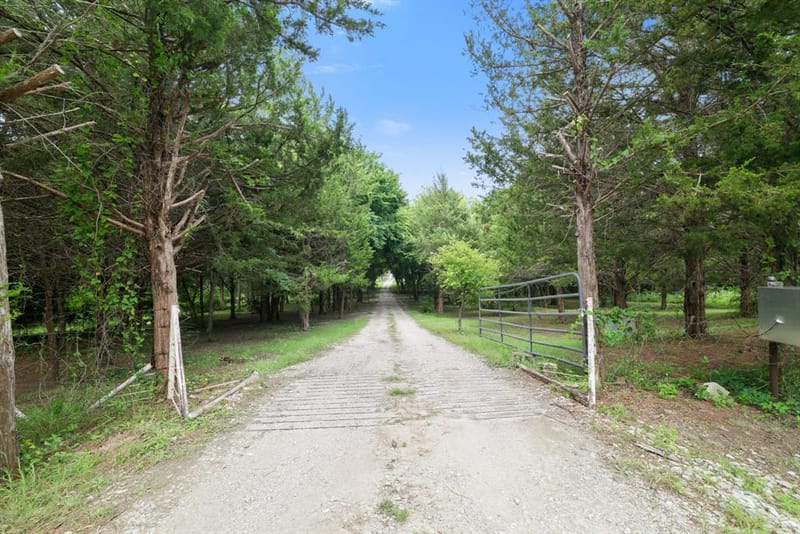 303 Celtic Road, Howe TX 75459 - Photo 36