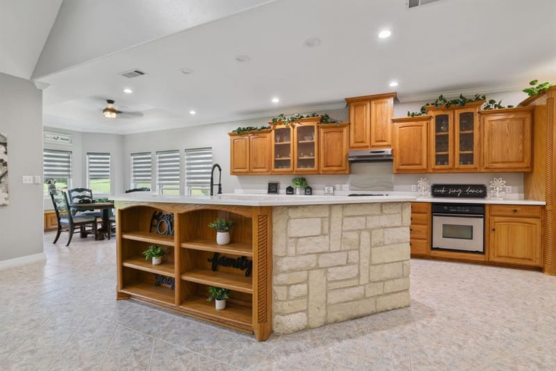 303 Celtic Road, Howe TX 75459 - Photo 9