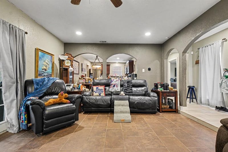 4133 Logan Street, Irving TX 75062 - Photo 7