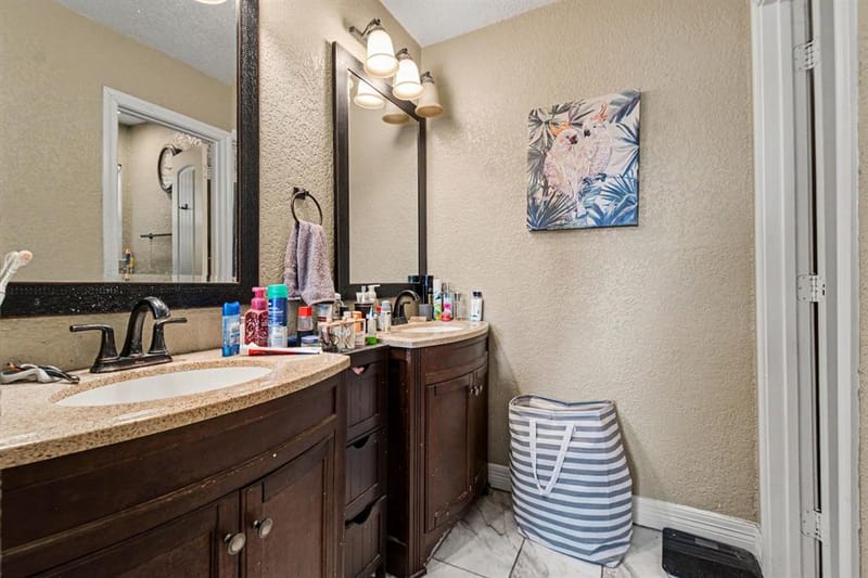 4133 Logan Street, Irving TX 75062 - Photo 20