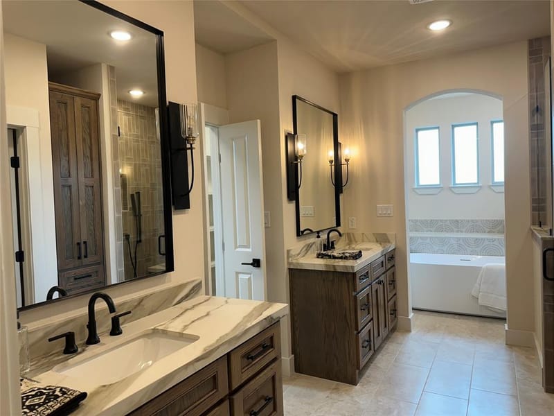 1033 Queen Elizabeth Drive, Waco TX 76657 - Photo 32