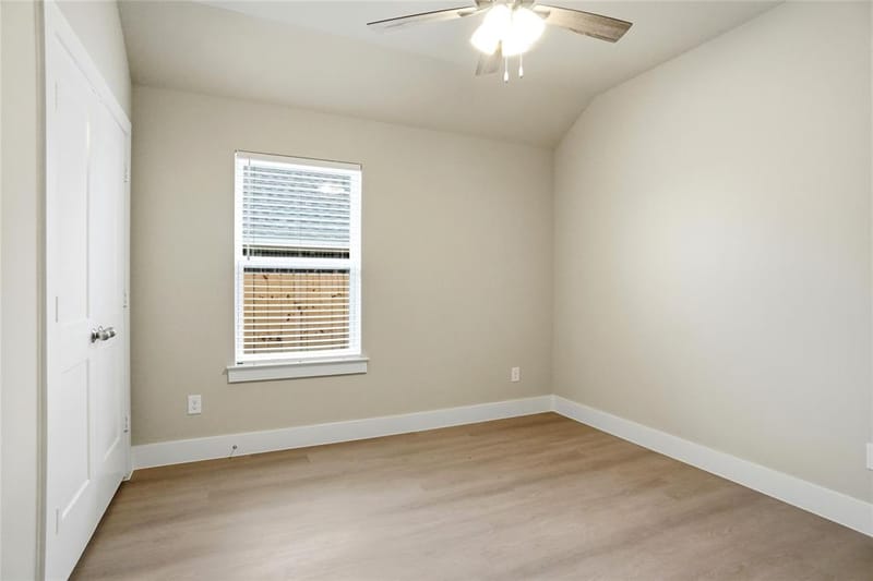 133 Joel Street, Springtown TX 76082 - Photo 11