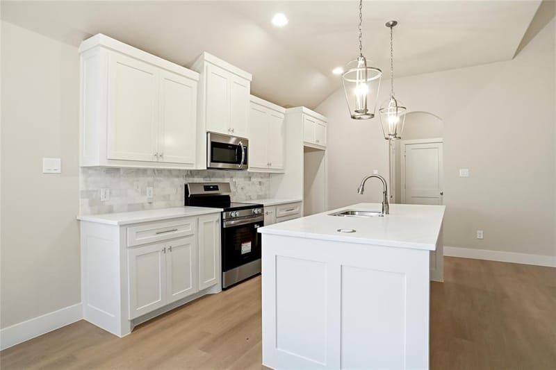 133 Joel Street, Springtown TX 76082 - Photo 4