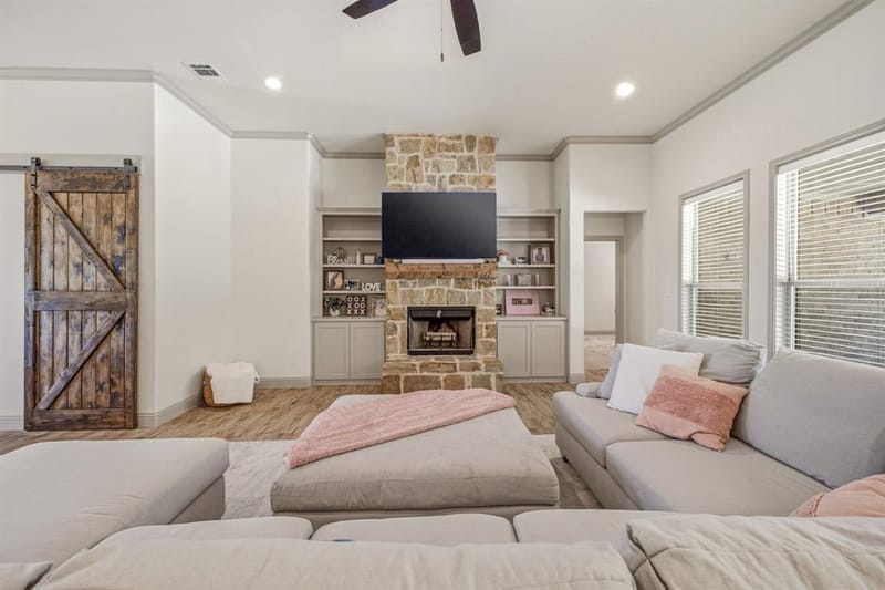 8681 Sari Strong Drive, Weatherford TX 76087 - Photo 7