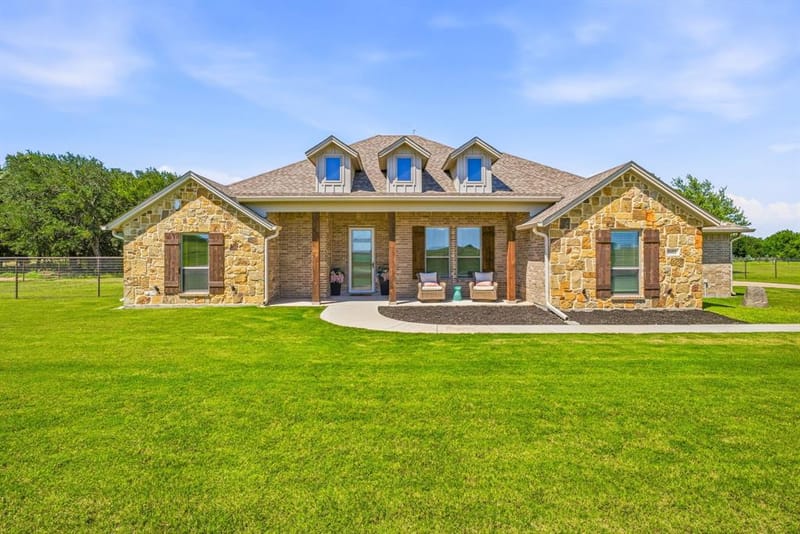8681 Sari Strong Drive, Weatherford TX 76087