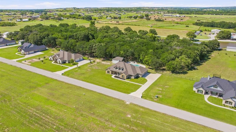 8681 Sari Strong Drive, Weatherford TX 76087 - Photo 38