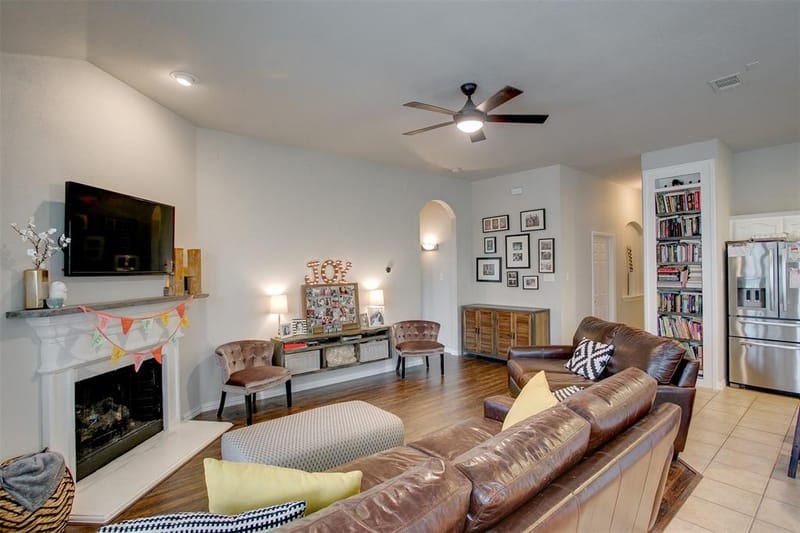 10228 Olivia Drive, McKinney TX 75072 - Photo 11
