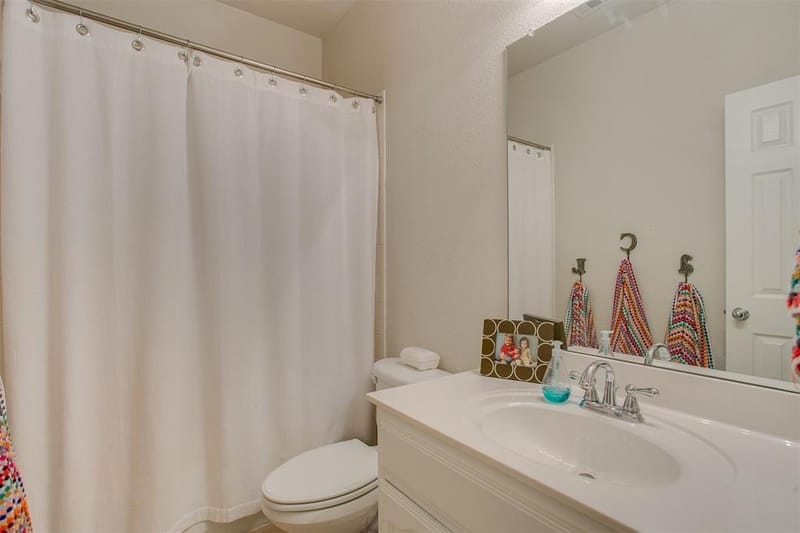 10228 Olivia Drive, McKinney TX 75072 - Photo 8