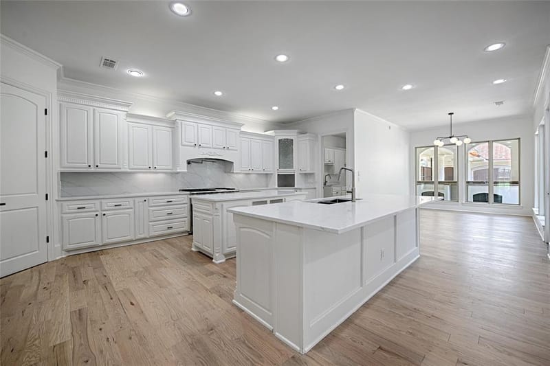 6301 Churchill Way, Dallas TX 75230 - Photo 11