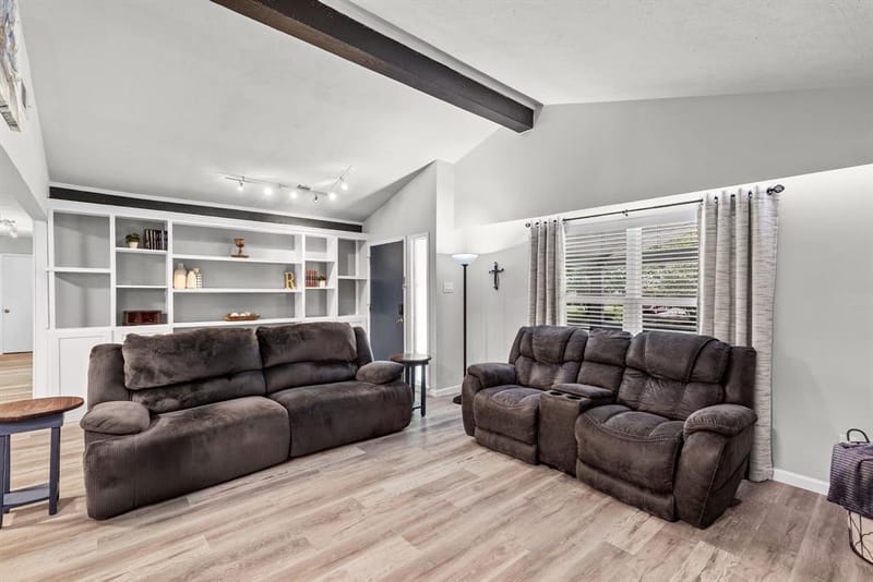 3007 Tanglewood Drive, Commerce TX 75428 - Photo 8