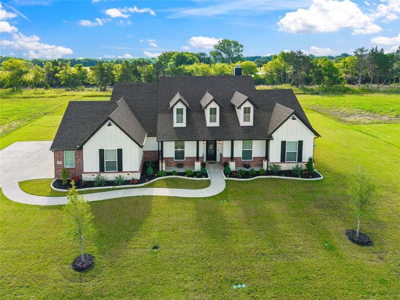 133 Aiden Drive, Waxahachie TX 75165 - Photo 2