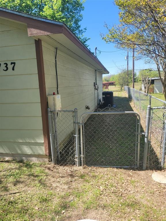 737 Luther Lane, Gun Barrel City TX 75156 - Photo 10