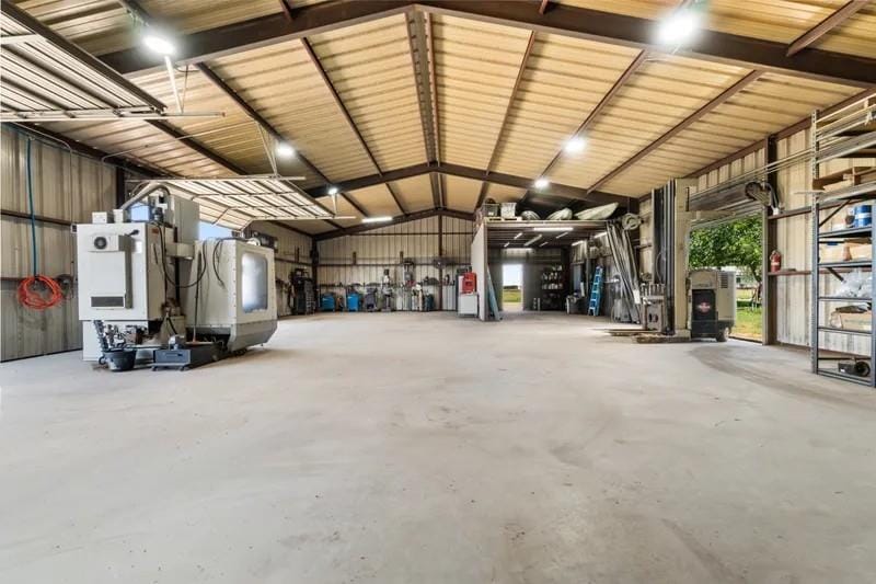 8085 Jackson Road, Krum TX 76249 - Photo 27