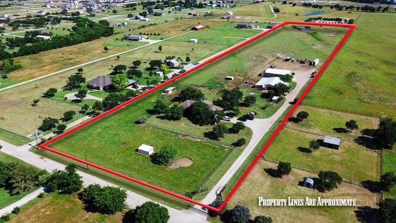 8085 Jackson Road, Krum TX 76249 - Photo 36