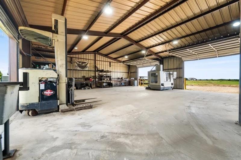 8085 Jackson Road, Krum TX 76249 - Photo 28