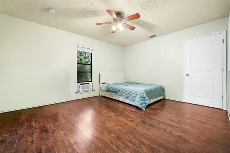 8085 Jackson Road, Krum TX 76249 - Photo 20
