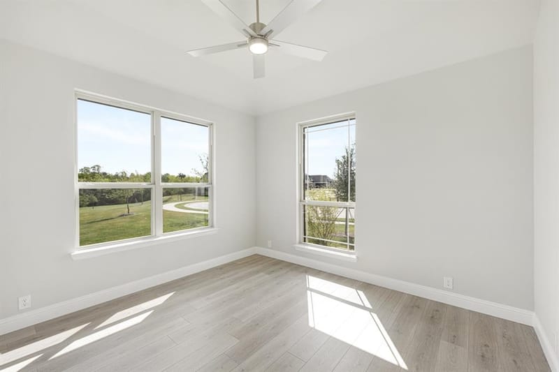 121 Creekstone Drive, Balch Springs TX 75181 - Photo 6