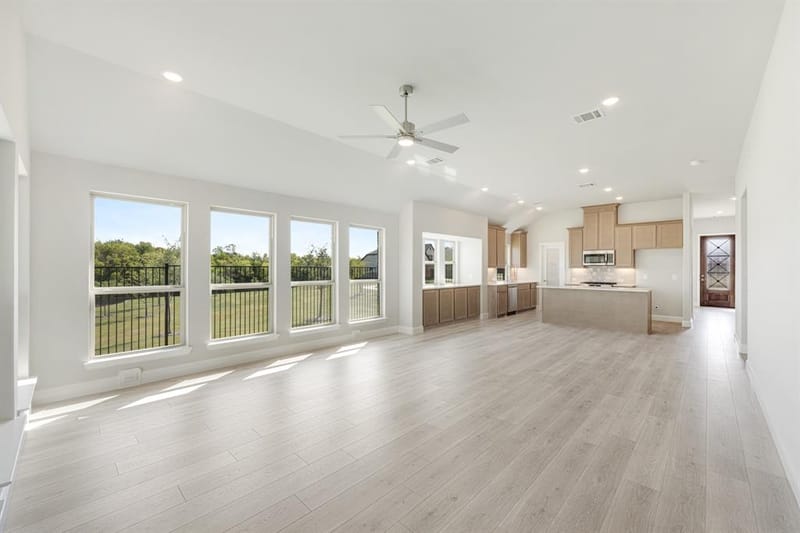 121 Creekstone Drive, Balch Springs TX 75181 - Photo 17