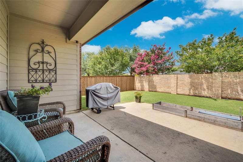 149 Valley Ranch Drive, Waxahachie TX 75165 - Photo 2