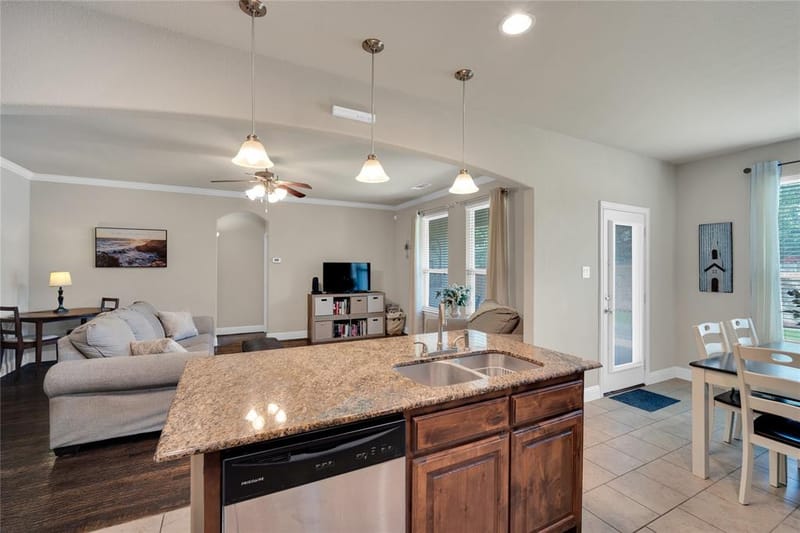 149 Valley Ranch Drive, Waxahachie TX 75165 - Photo 7
