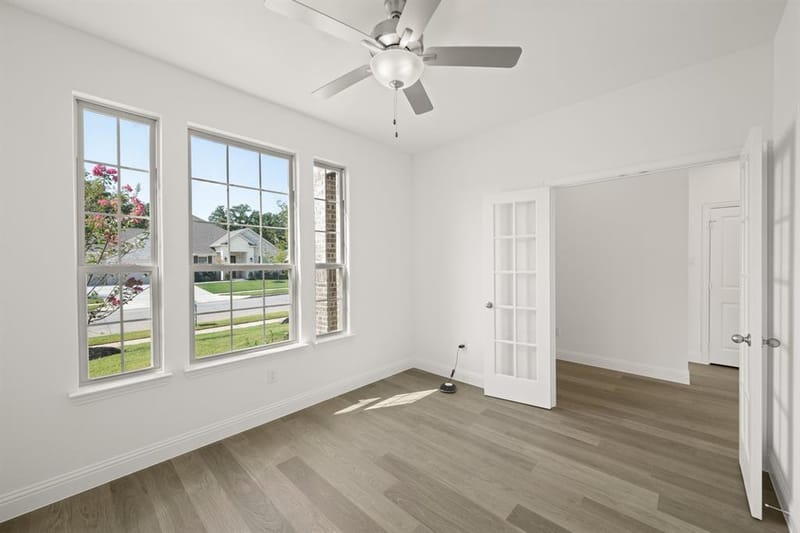 721 Stone Eagle Drive, Azle TX 76020 - Photo 4