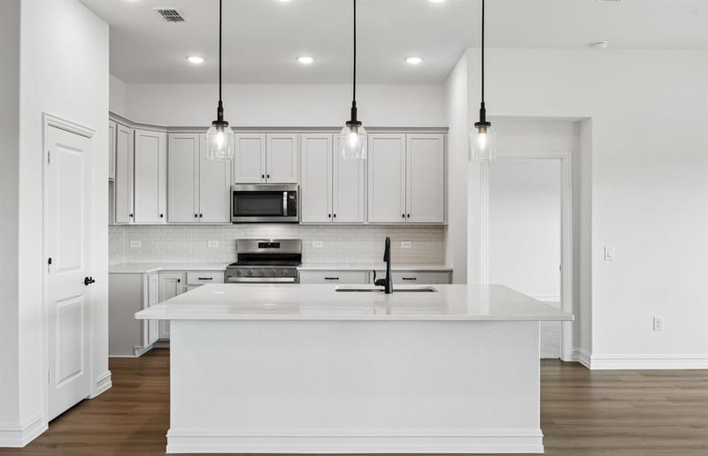 1117 Clayton Street, Aubrey TX 76227 - Photo 4
