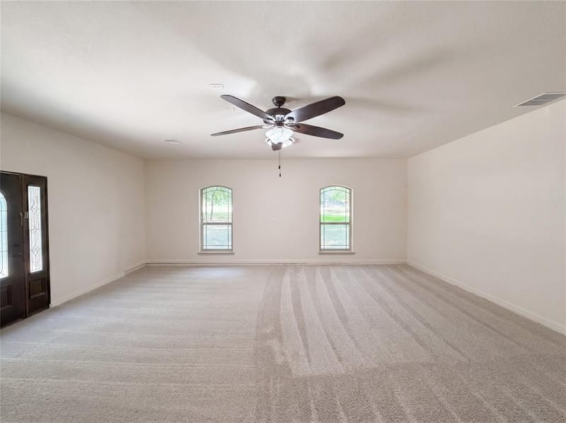 121 Rey Del Mar Circle, Weatherford TX 76085 - Photo 10