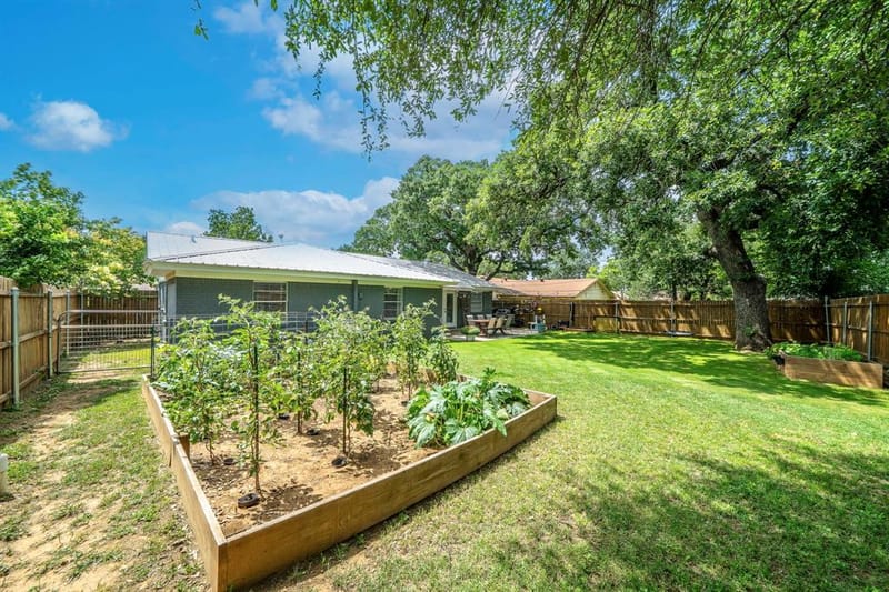 605 28th Avenue, Mineral Wells TX 76067 - Photo 7