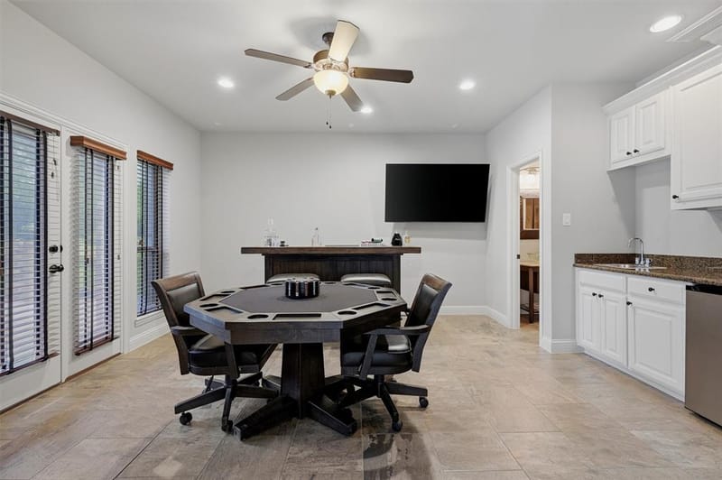 107 Iriquois Drive, Lake Kiowa TX 76240 - Photo 26