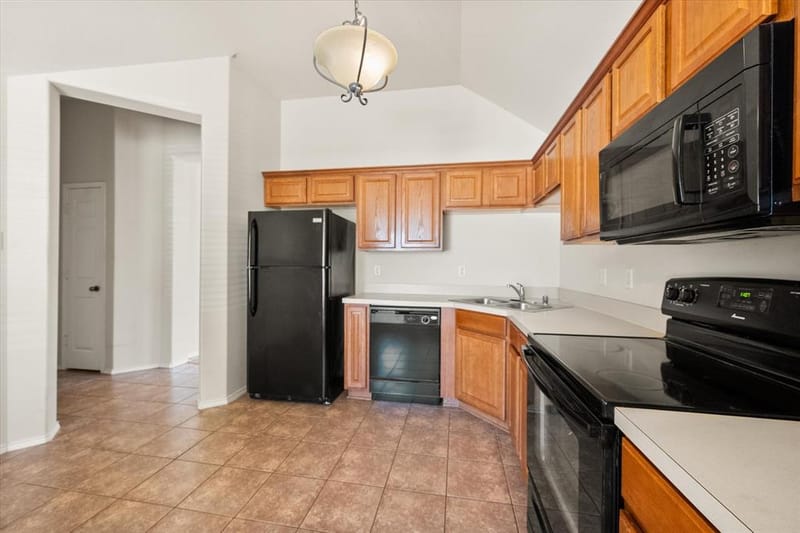 1405 Chase Trail, Mansfield TX 76063 - Photo 7
