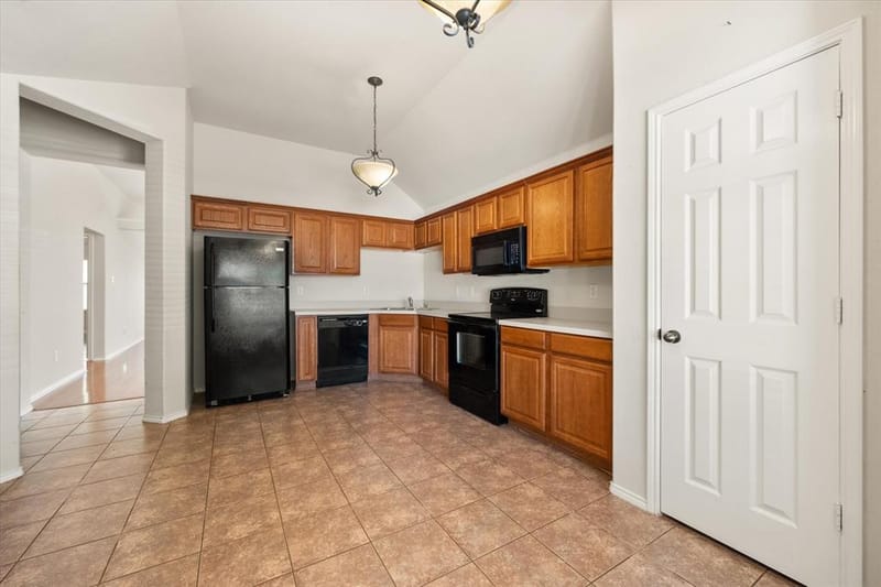 1405 Chase Trail, Mansfield TX 76063 - Photo 9
