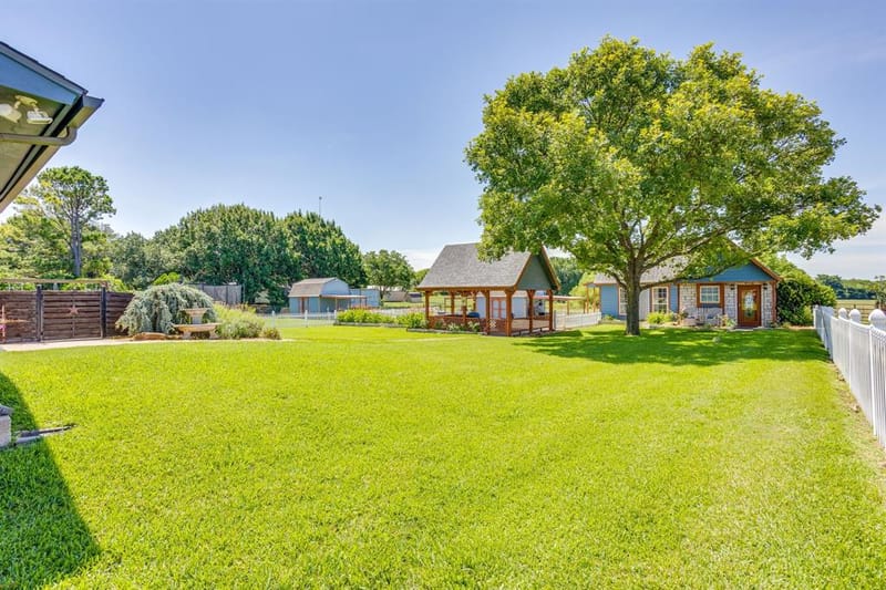 2100 Fm 3048, Cleburne TX 76031 - Photo 30