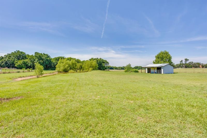 2100 Fm 3048, Cleburne TX 76031 - Photo 40